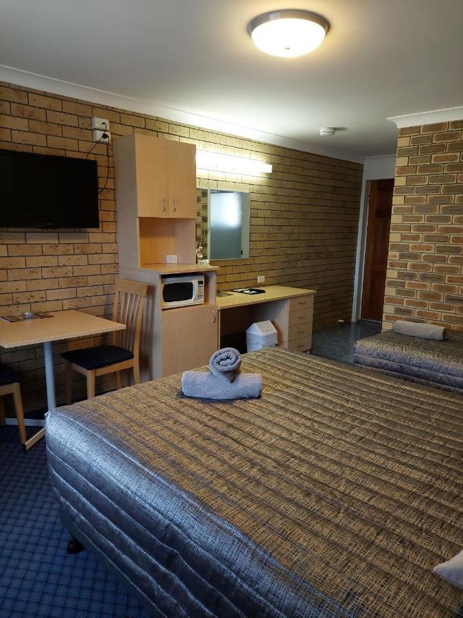 Settlers Motor Inn Tenterfield Extérieur photo