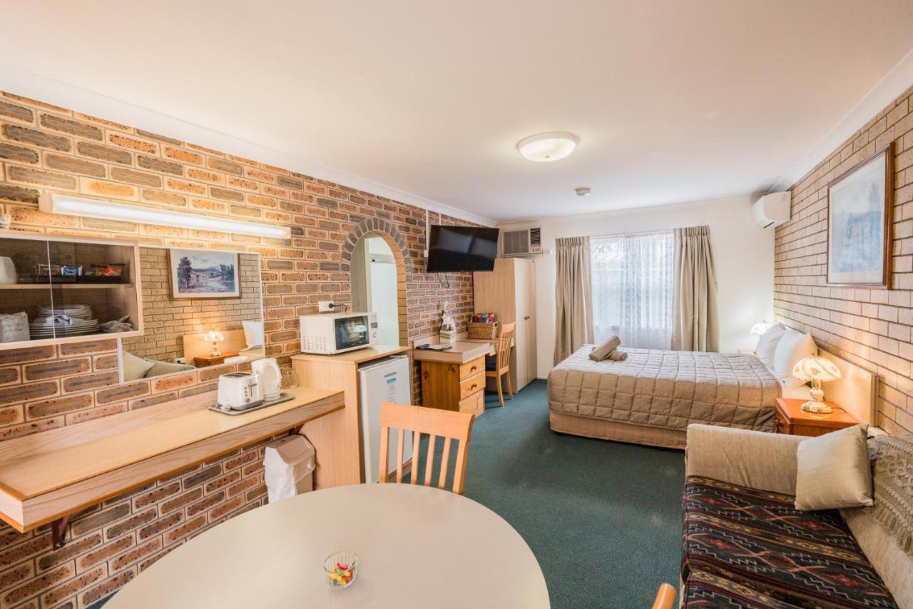 Settlers Motor Inn Tenterfield Extérieur photo